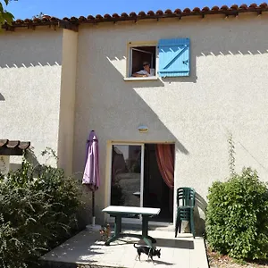 https://location-maison-a-cajarc-46160.midi-pyreneeshotels.com
